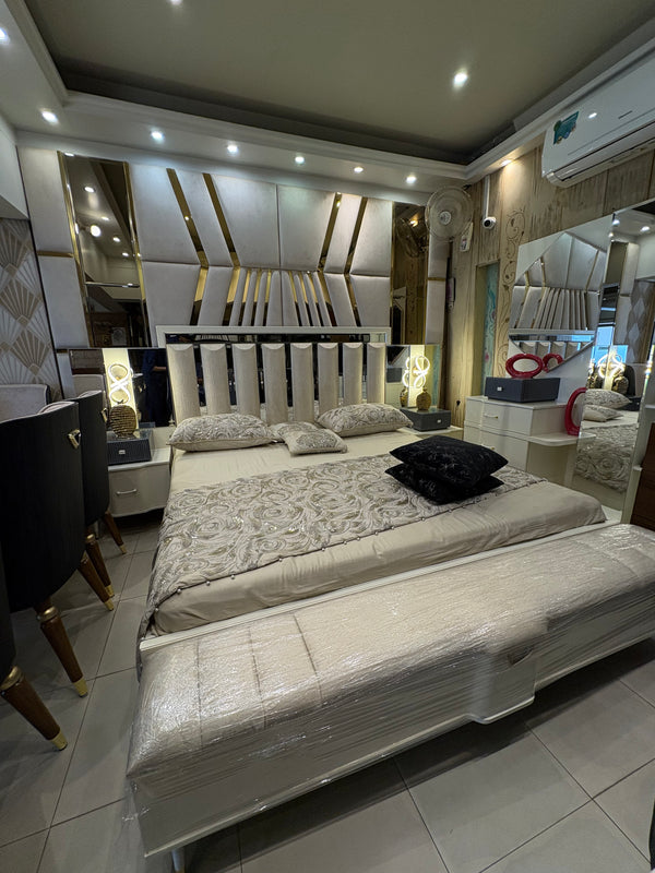 SE#10 Background Bed